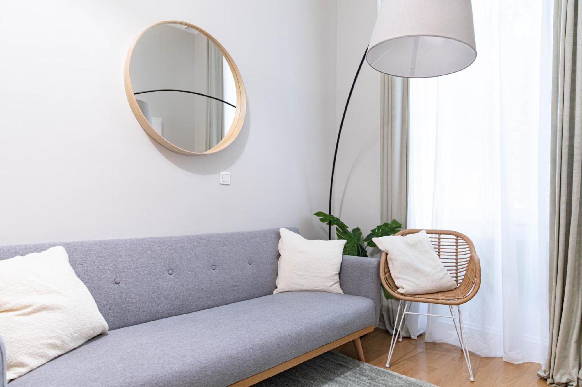 Spacious Apartment, 3 Min To U1 Reumannplatz Vienna Exterior photo